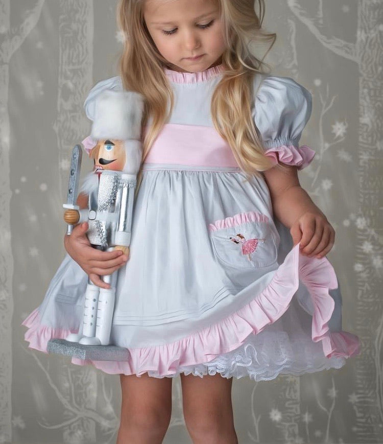 Mia Miel Clara’s hotsell Ovation V2 Dress and Bloomers 2T - PLAY