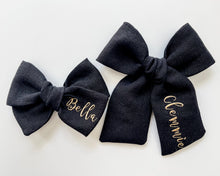 Load image into Gallery viewer, *4 Week TAT* Black Linen Name Bows