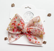 Load image into Gallery viewer, Fairy Bouquet Beloved Bows