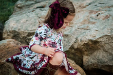 Load image into Gallery viewer, Dark Burgundy Velvet Bows