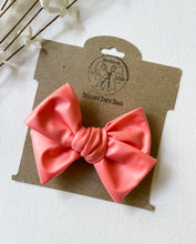 Load image into Gallery viewer, Summer Swim Bows