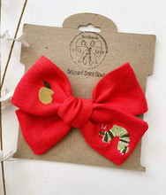 Load image into Gallery viewer, Hungry Caterpillar Handtied Bows