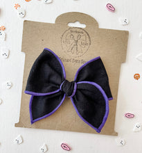 Load image into Gallery viewer, Purple Trimmed Black Beloveds