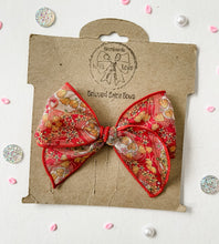 Load image into Gallery viewer, Sangria Floral Beloveds