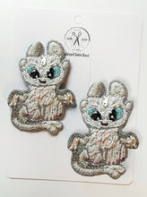 Load image into Gallery viewer, *PREORDER* How To Train Your Dragon Beaded Clips