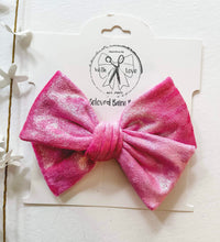 Load image into Gallery viewer, Barbie Pink Metallic Foil Bows