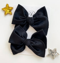 Load image into Gallery viewer, Black Velvet Beloveds