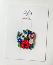 Load image into Gallery viewer, Floral Patriotic Flag Beaded Clips