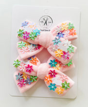 Load image into Gallery viewer, Spring Bunnies Embellished Bows