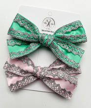 Load image into Gallery viewer, (Mixed Colors Pigtails) Spring Gwennas Handtied Style