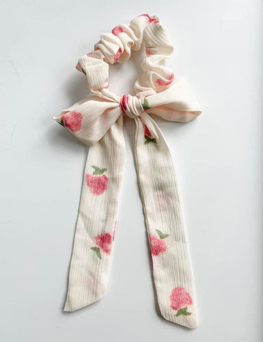 Strawberry Chiffon Vintage Scrunchie