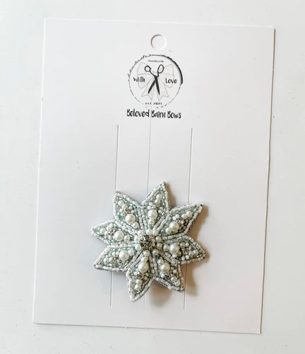 *PREORDER* Snowflake Beaded Clips