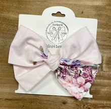 Load image into Gallery viewer, The Bees Knees Handtied Bows