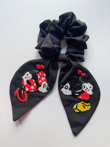 Kissing Minnie + Mickey Beaded Scrunchie