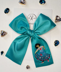 Encanto Embroidered Bows