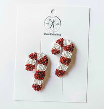 Load image into Gallery viewer, Candycane Beaded Clips