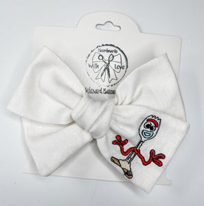 *PREORDER* Forky Embroidered Bows