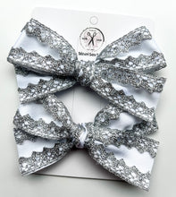 Load image into Gallery viewer, (Single Color Pigtails) Spring Gwennas Handtied Style