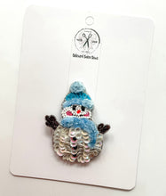 Load image into Gallery viewer, Snowman Beaded Clips