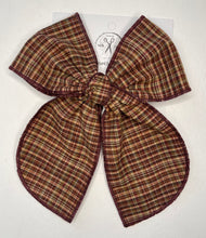Load image into Gallery viewer, Holiday Heirloom Bows &amp; Bow ties