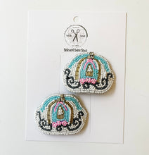 Load image into Gallery viewer, *4 Week TAT* Cinderella’s Carriage Beaded Clips