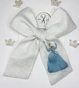 Cinderelly Embroidered Bows