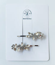 Load image into Gallery viewer, *PREORDER* Floral Diamond Bobby Pin Sets