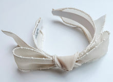 Load image into Gallery viewer, Blair Ivory Lace Headband