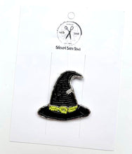 Load image into Gallery viewer, *PREORDER* Elphaba Beaded Clips