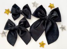 Load image into Gallery viewer, Black Velvet Beloveds