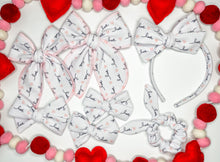 Load image into Gallery viewer, *3 Week TAT* Love 🩷 Love Bows and Headbands