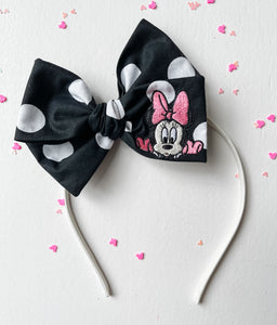 Baby Minnie Embroidered Bows (B&W)