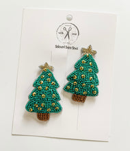 Load image into Gallery viewer, Christmas Tree (Green) Beaded Clips