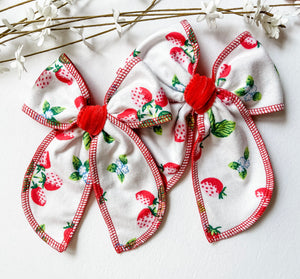 Sweet Strawberry (Red) Kali Bows