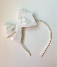 Load image into Gallery viewer, Mon Amour Velvet Headbands