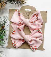 Load image into Gallery viewer, Candy Cane Handtied Bows