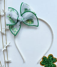 Load image into Gallery viewer, Shamrock Confetti Beloveds