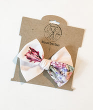 Load image into Gallery viewer, The Bees Knees Handtied Bows