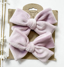 Load image into Gallery viewer, Thistle Velvet Handtied Bow