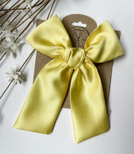 Load image into Gallery viewer, Satin Jayleigh Bows