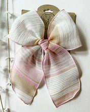 Load image into Gallery viewer, Pink Lurex Beloved Bows