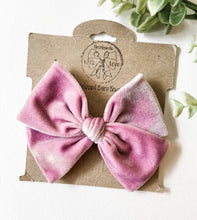 Load image into Gallery viewer, Plum Velvet Handtied Bow
