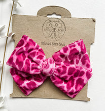 Load image into Gallery viewer, Pink Leopard Handtied Velvet Bows and Headbands