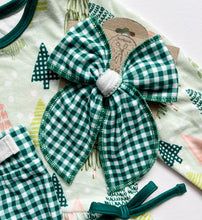 Load image into Gallery viewer, Green Gingham Lounge Bows